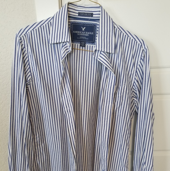 Men's shirts - Picture 2 of 4